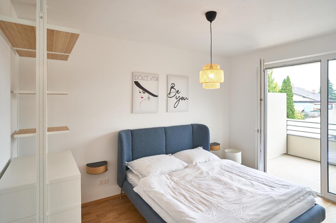 Villa Lora - Ferienwohnung Federspiel Маутерн Екстериор снимка